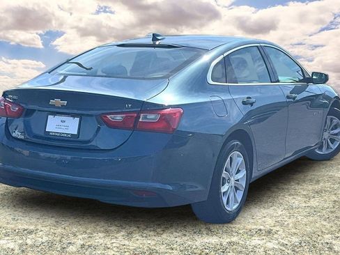 Used 2025 Chevrolet Malibu LT image 5