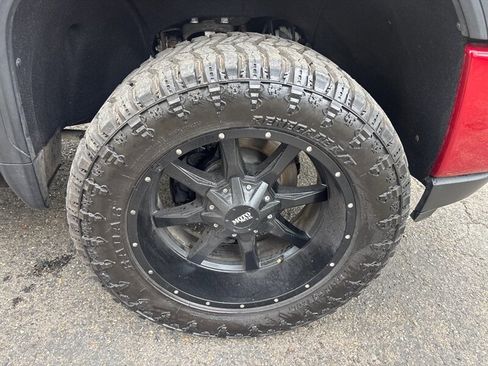 Used 2022 GMC Sierra 2500 Denali w/ Denali Ultimate Package image 33