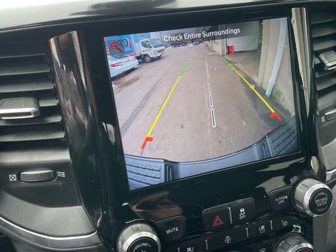 Used 2022 RAM 2500 Laramie image 22