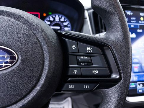 Used 2024 Subaru Crosstrek 2.0i Premium image 28