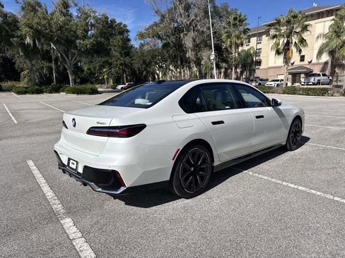 New 2026 BMW 740i w/ Premium Package image 4