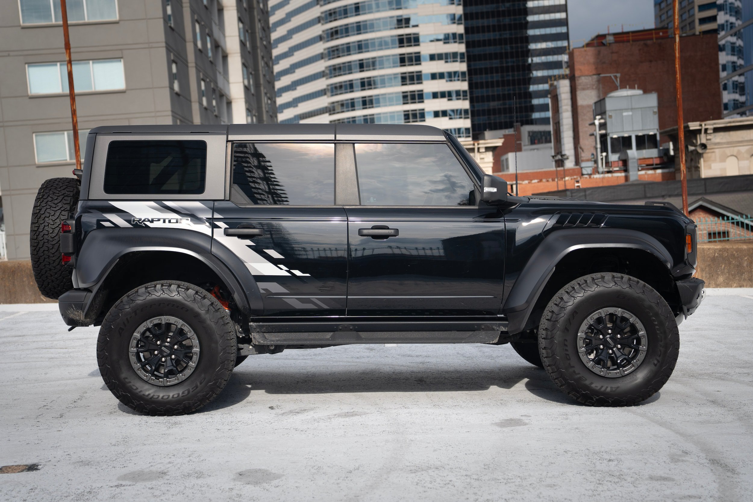Used 2023 Ford Bronco Raptor AWD/4WD image 10