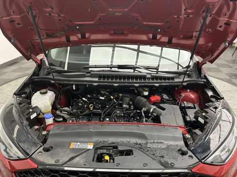 Used 2022 Ford Edge ST-Line image 27