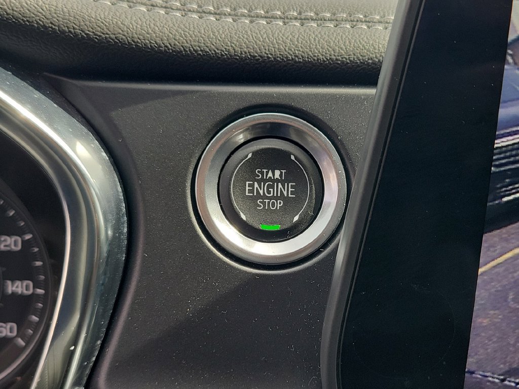 Used 2025 Chevrolet Blazer LT FWD image 31