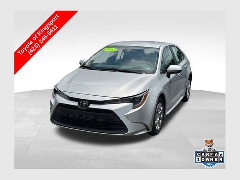 Used 2024 Toyota Corolla LE FWD image 1