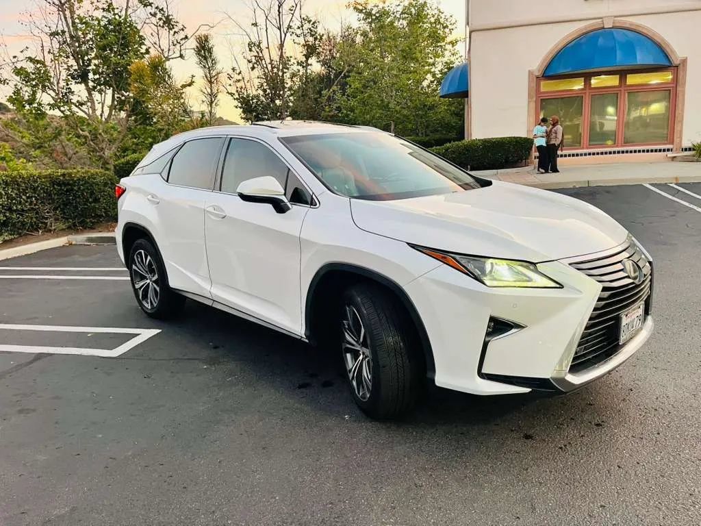 Used 2018 Lexus RX 350 FWD w/ Premium Package image 5