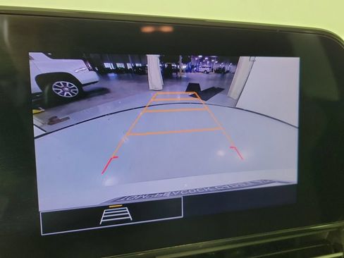 Used 2024 Chevrolet Trax LS FWD image 23