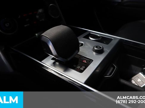 Used 2023 Land Rover Range Rover SE image 36