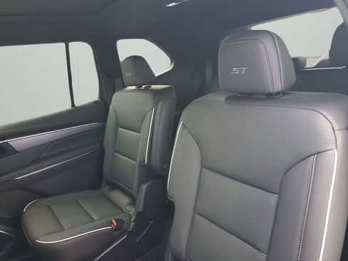 New 2026 Buick Enclave Sport Touring w/ Power Package image 19