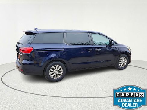 Used 2020 Kia Sedona LX image 7