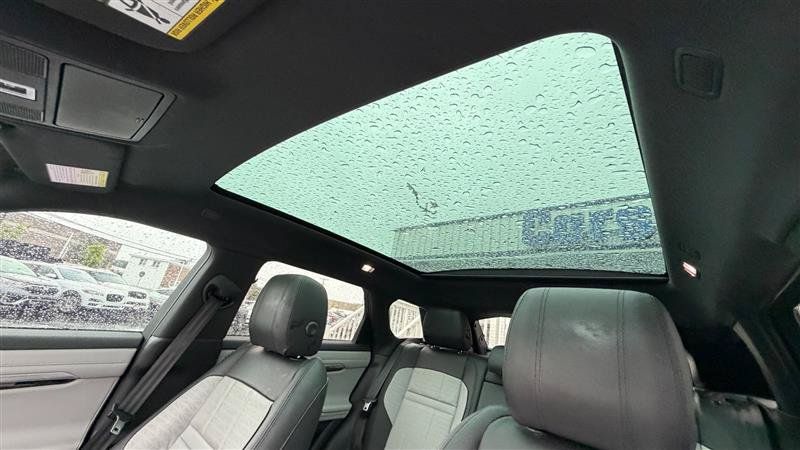 Used 2020 Land Rover Range Rover Evoque R-Dynamic HSE AWD/4WD image 24