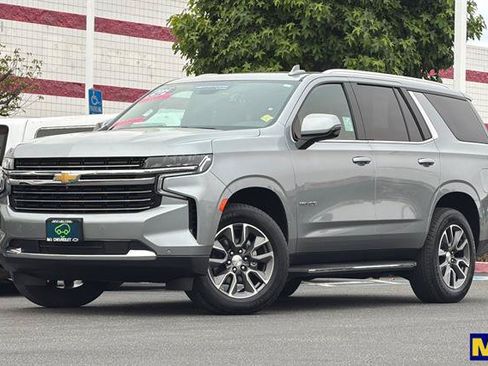 Certified 2024 Chevrolet Tahoe LT w/ Luxury Package AWD/4WD image 8