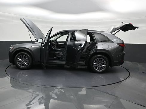 Used 2025 MAZDA CX-90 Plug-In Hybrid w/ Preferred AWD/4WD image 32
