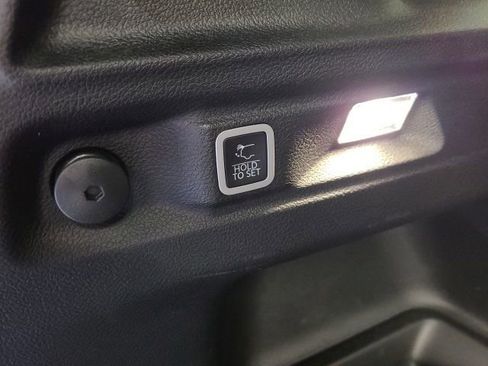 Certified 2024 Jeep Grand Cherokee L Limited w/ Luxury Tech Group II image 35