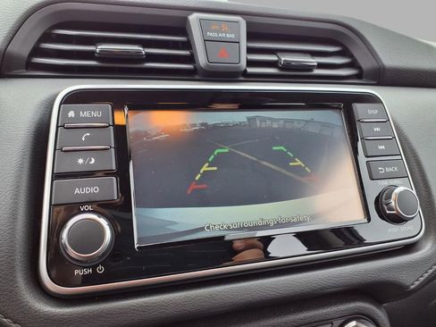 Used 2025 Nissan Versa S w/ Trunk Package image 6