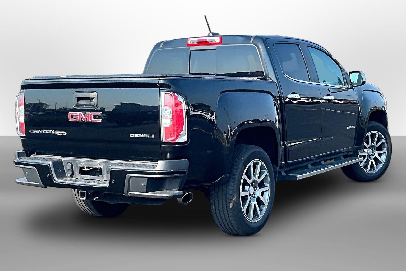 Used 2019 GMC Canyon Denali AWD/4WD image 11