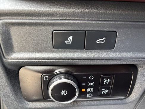 Used 2023 Ford Expedition Limited image 59