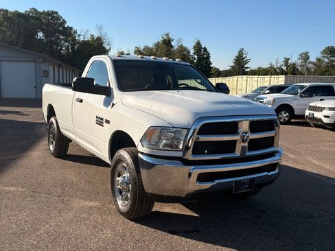 Used 2017 RAM 2500 Tradesman w/ Chrome Appearance Group AWD/4WD image 3