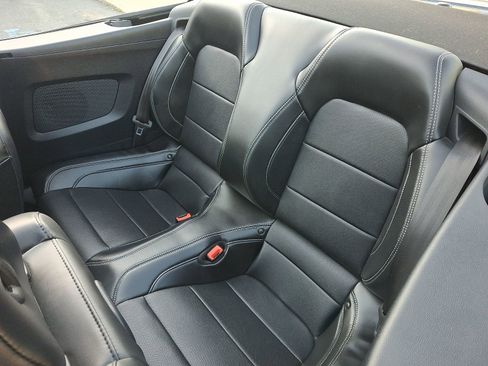 Used 2019 Ford Mustang GT Premium w/ Equipment Group 401A RWD image 12
