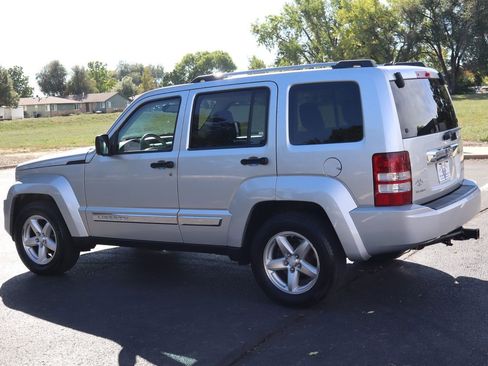 Used 2008 Jeep Liberty Limited image 8