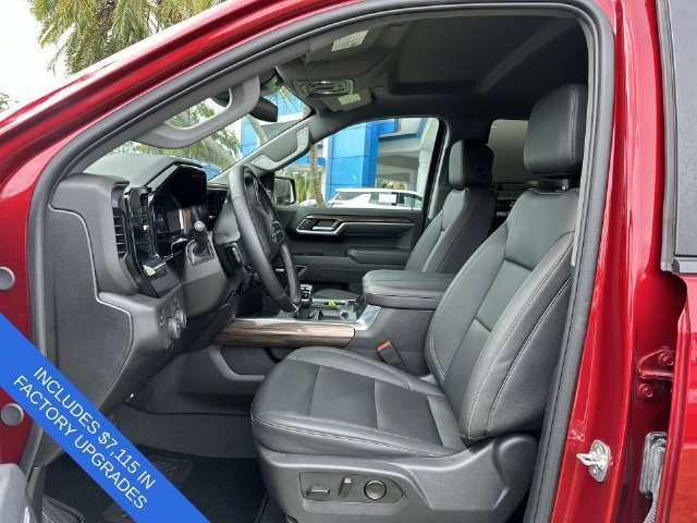 Used 2025 Chevrolet Silverado 1500 RST w/ Convenience Package II RWD image 30