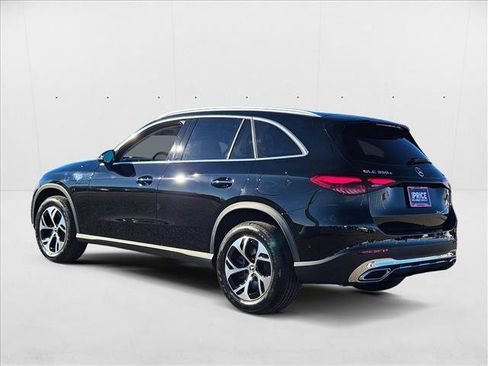 Used 2025 Mercedes-Benz GLC 350e GLC 350e image 7