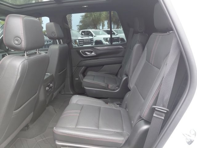 Used 2022 Chevrolet Tahoe RST w/ Luxury Package RWD image 17