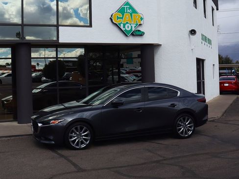 Used 2024 MAZDA MAZDA3 s image 7