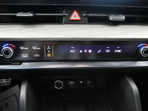 Used 2024 Kia Sportage X-Pro Prestige AWD/4WD image 22