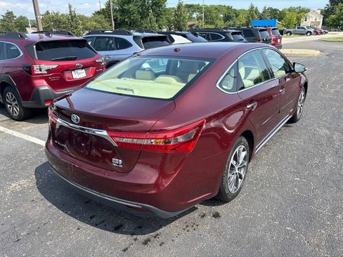 Used 2018 Toyota Avalon XLE Premium w/ Protection Package FWD image 3