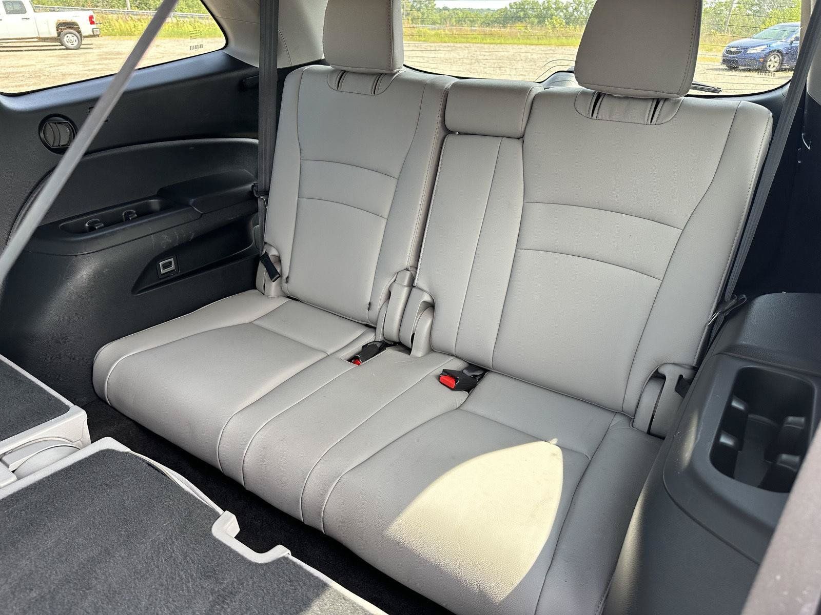 Used 2021 Honda Pilot Special Edition image 36