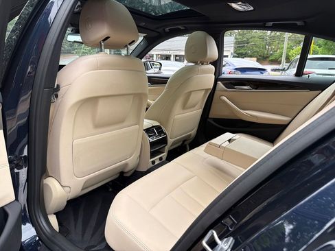 Used 2019 BMW 530e w/ Convenience Package RWD image 31