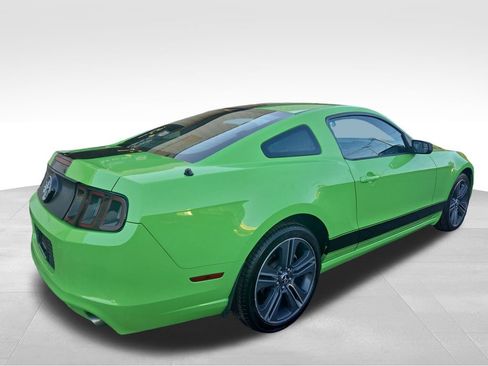 Used 2013 Ford Mustang Coupe w/ V6 Performance Pkg image 6