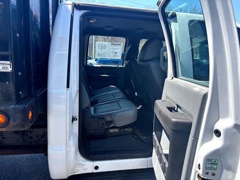 Used 2016 Ford F550 4x4 Crew Cab Super Duty image 58
