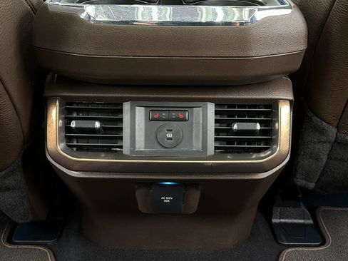 Used 2025 Ford F150 King Ranch AWD/4WD image 45