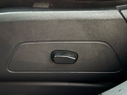 Used 2016 Jeep Compass High Altitude image 19