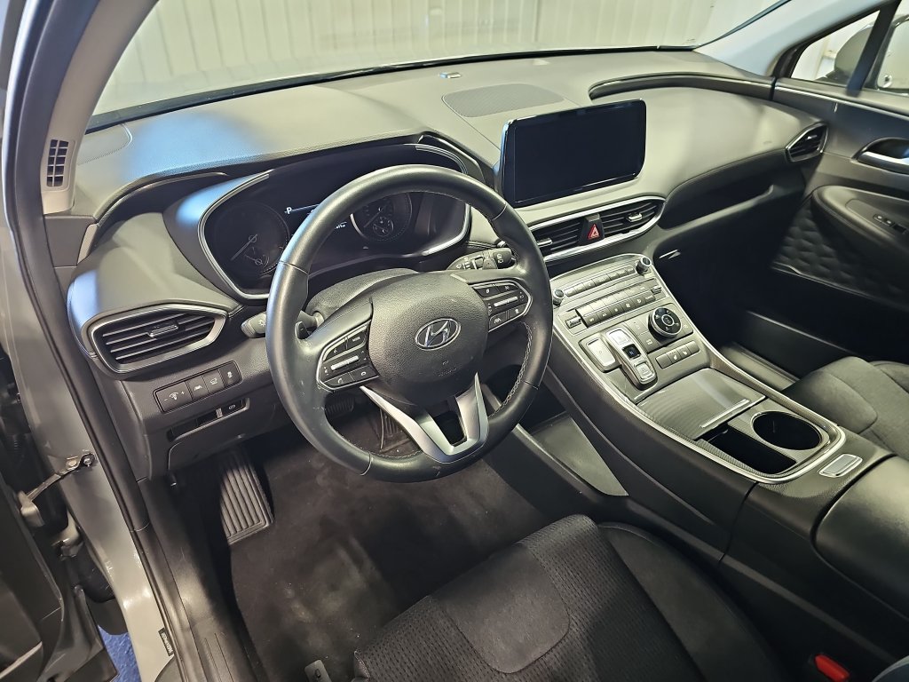 Used 2023 Hyundai Santa Fe SEL AWD/4WD image 16