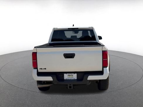 Used 2024 Toyota Tacoma TRD Off-Road image 12