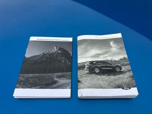 Used 2021 Ford Escape SE w/ Convenience Package image 50