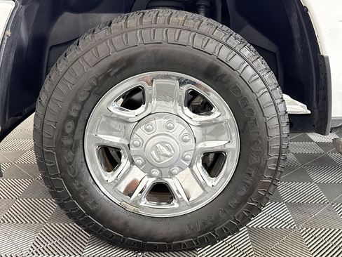 Used 2021 RAM 2500 Big Horn AWD/4WD image 35