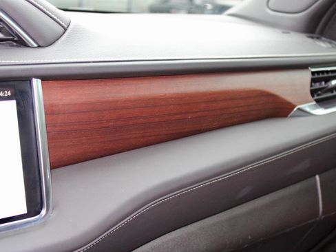 Used 2023 GMC Yukon XL Denali Ultimate image 26