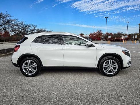 Used 2019 Mercedes-Benz GLA 250 4MATIC image 39