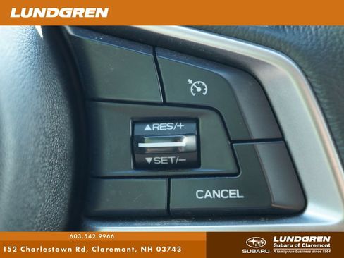 Used 2021 Subaru Crosstrek 2.0i Premium AWD/4WD image 17
