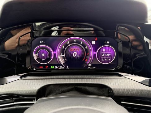 Used 2022 Volkswagen GTI SE image 20