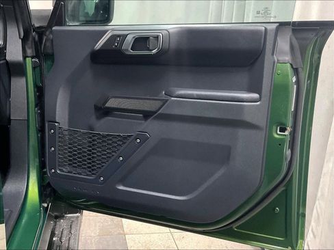 Used 2025 Ford Bronco Outer Banks image 12