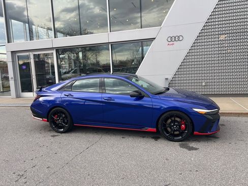 Used 2025 Hyundai Elantra N image 13