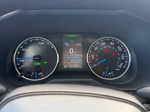 Used 2022 Toyota RAV4 XLE w/ Convenience Package AWD/4WD image 22