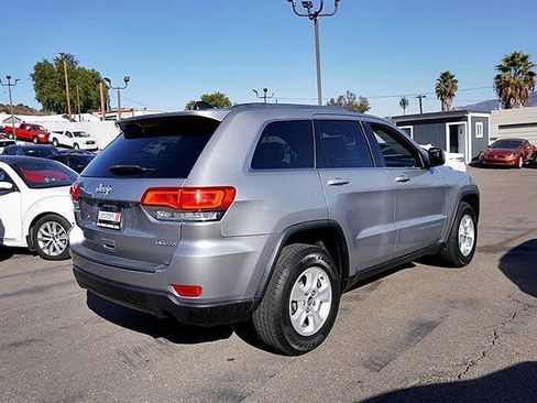 Used 2016 Jeep Grand Cherokee Laredo w/ Quick Order Package 23E image 8