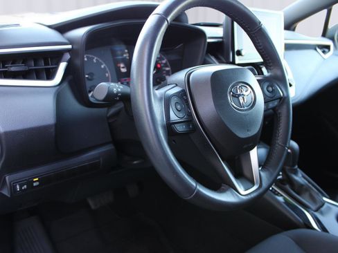 Certified 2024 Toyota Corolla SE w/ SE Convenience Package FWD image 17