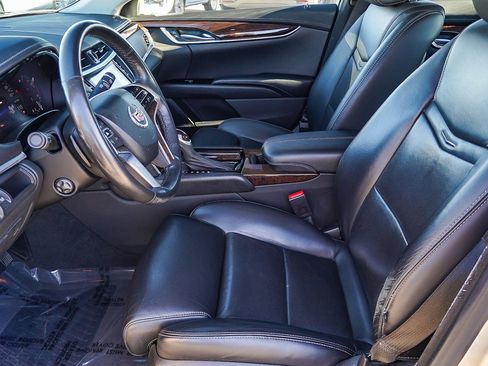 Used 2013 Cadillac XTS Luxury w/ Driver Awareness Package image 20